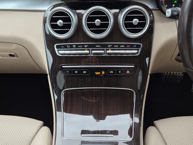 2021 Mercedes-Benz GLC Class