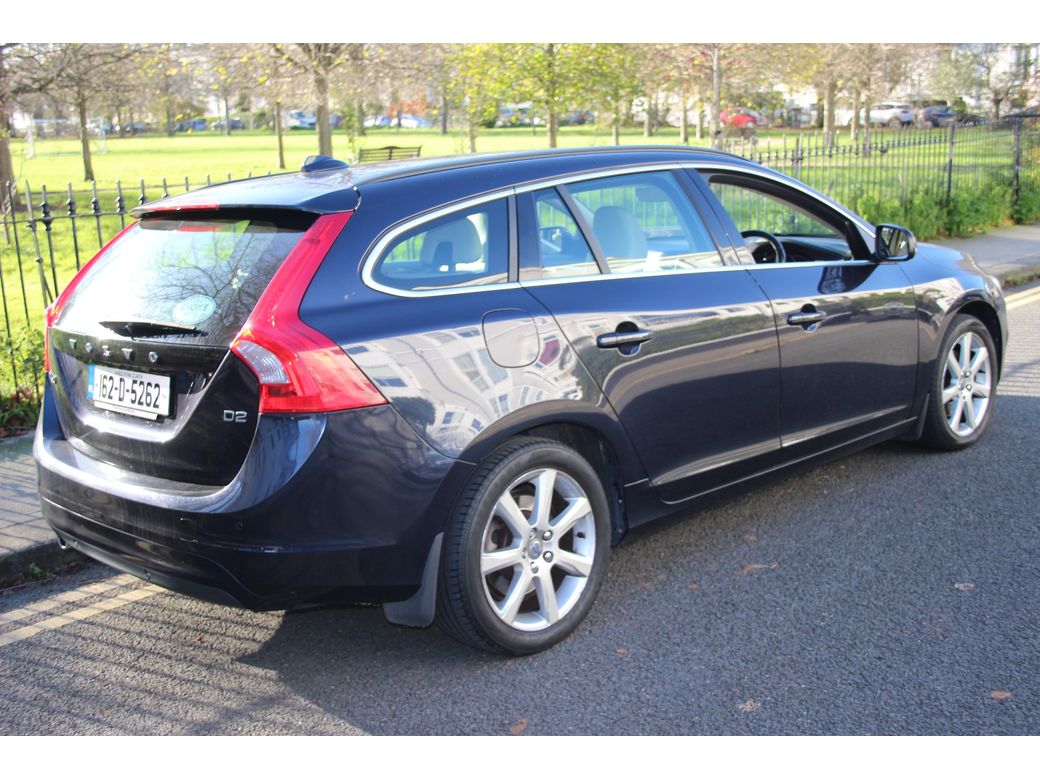 2016 Volvo V60