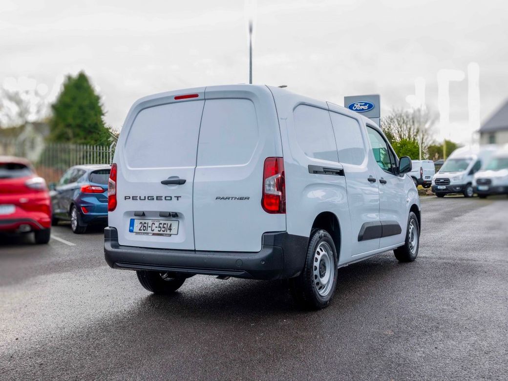 2026 Peugeot Partner