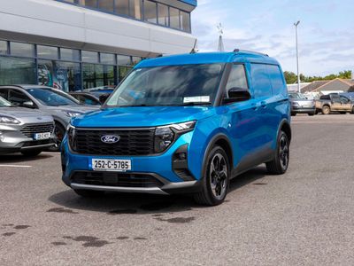 2025 Ford Transit Courier