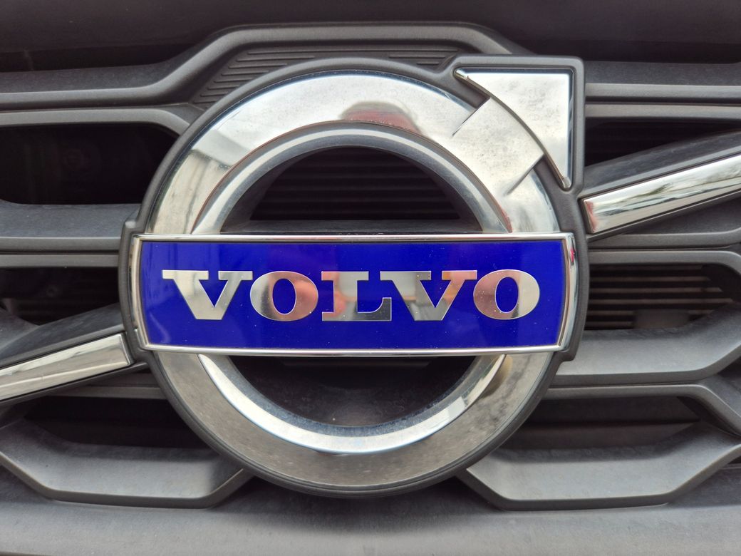 2017 Volvo V60 Cross Country