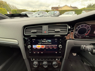 2019 Volkswagen Golf