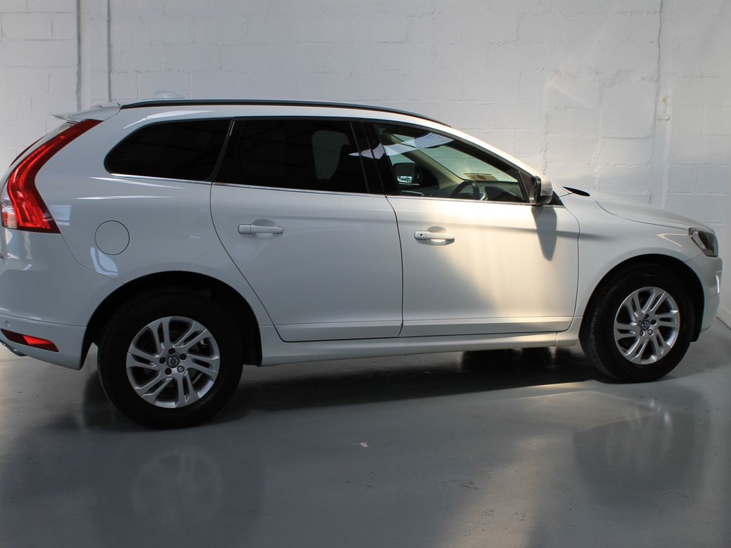 2016 Volvo XC60