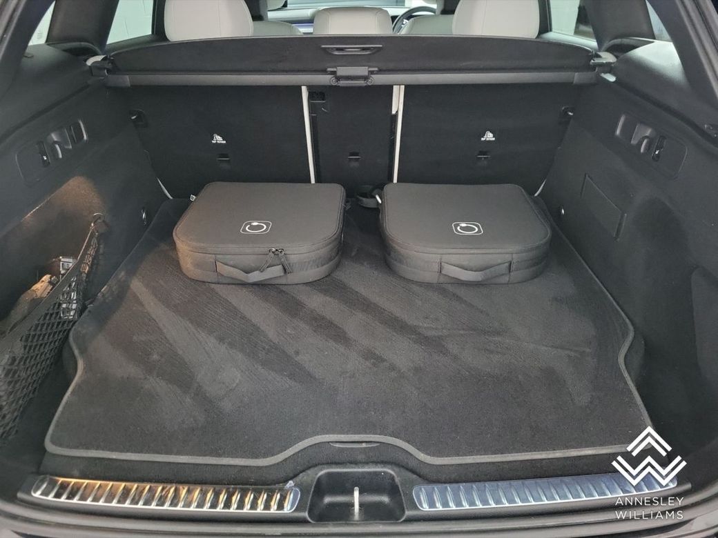 2023 Mercedes-Benz GLC Class