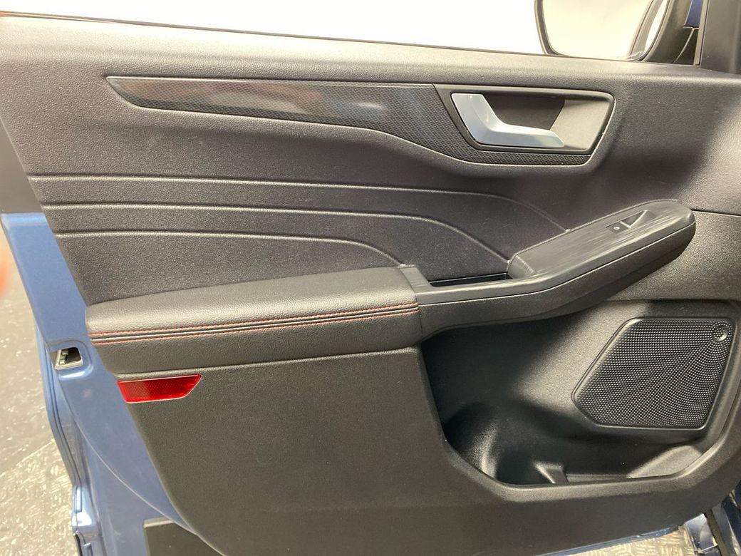2023 Ford Kuga