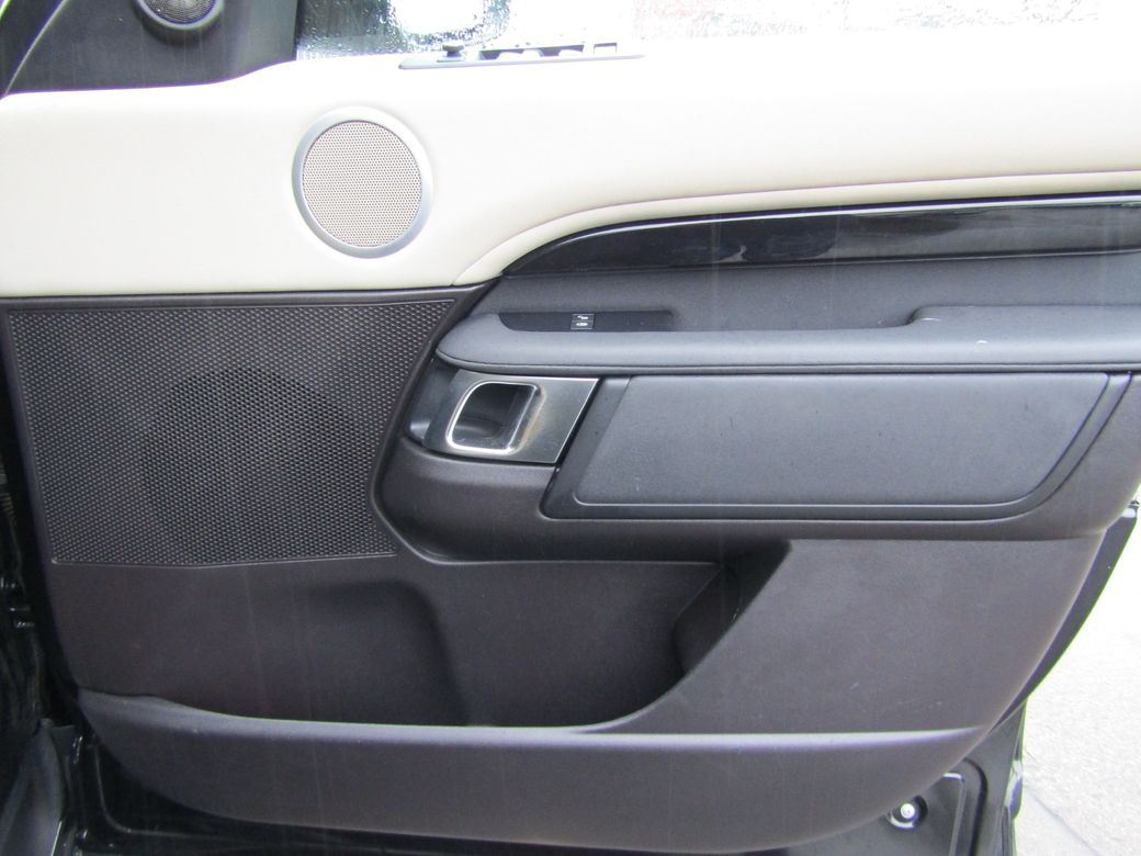 2017 Land Rover Discovery