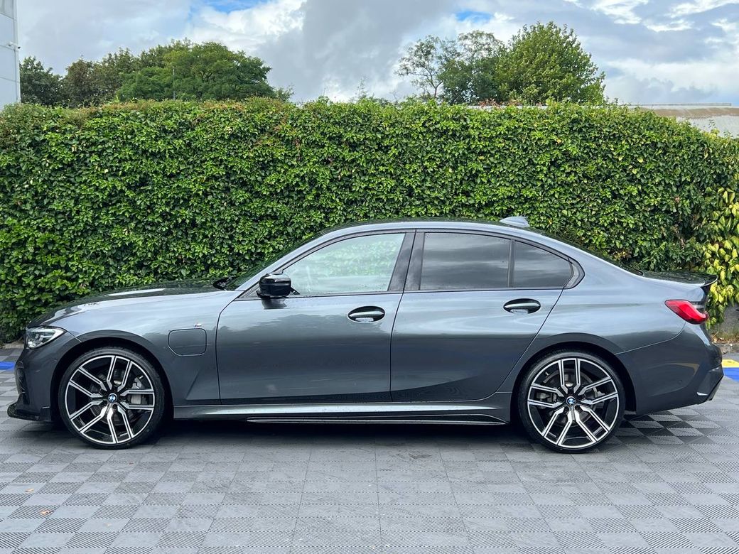 2021 BMW 3 Series