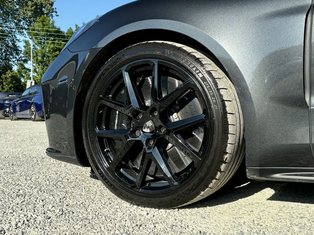 2025 Porsche Panamera
