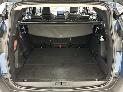 2021 Peugeot 5008
