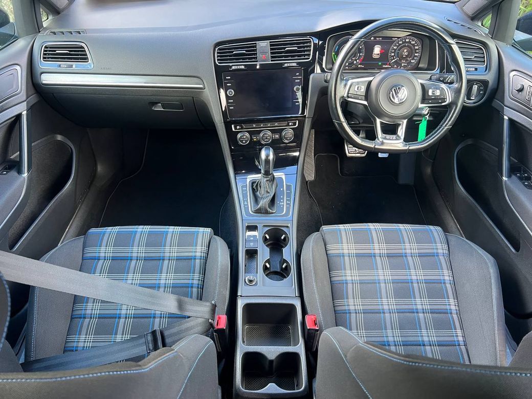 2020 Volkswagen Golf