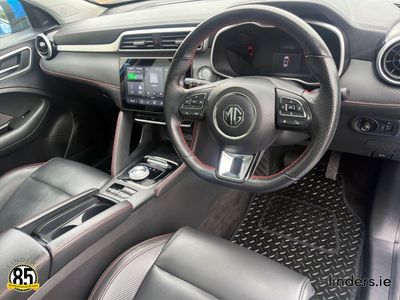 2023 MG ZS