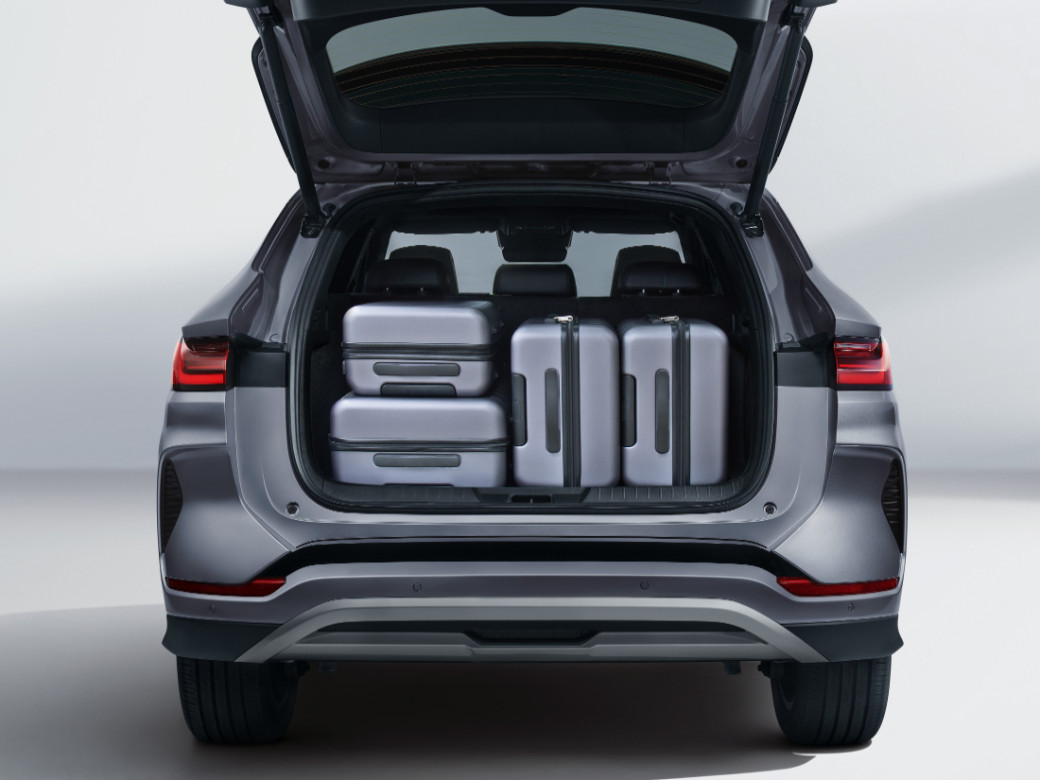 2025 BYD Seal U