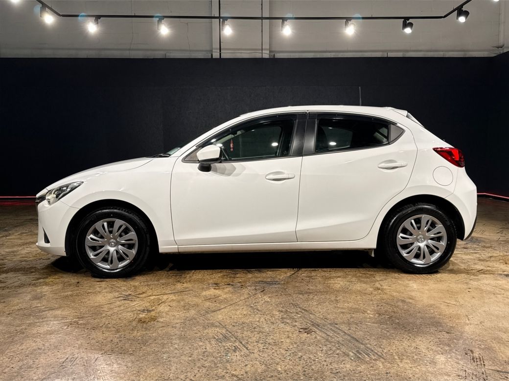 2018 Mazda Demio