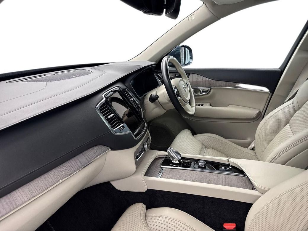 2021 Volvo XC90