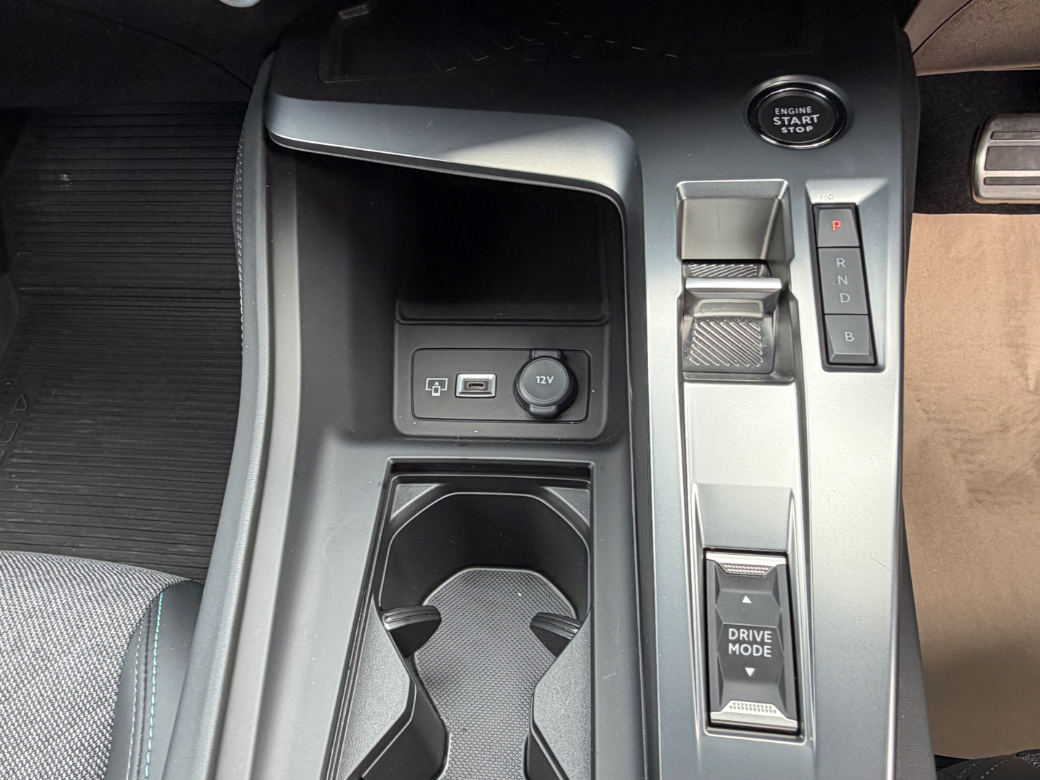 2024 Peugeot 408