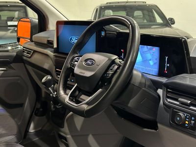 2024 Ford Transit Custom