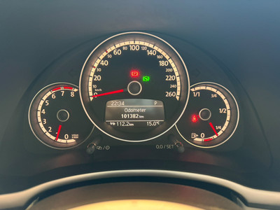 2013 Volkswagen Beetle