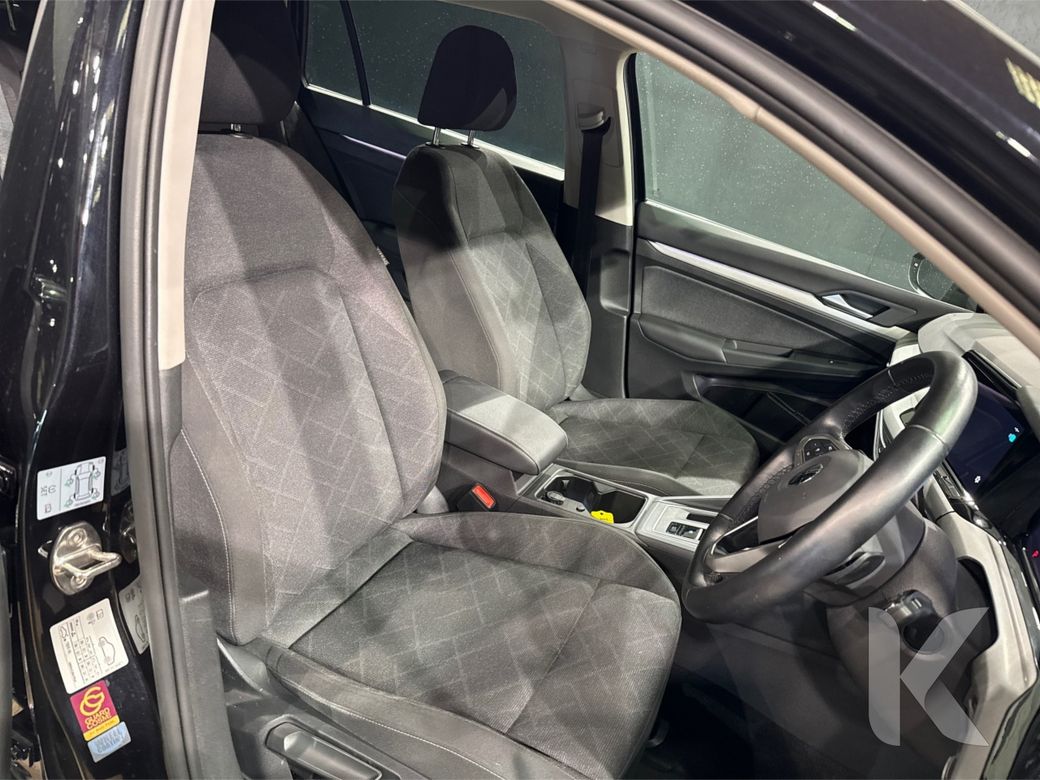 2023 Volkswagen Golf