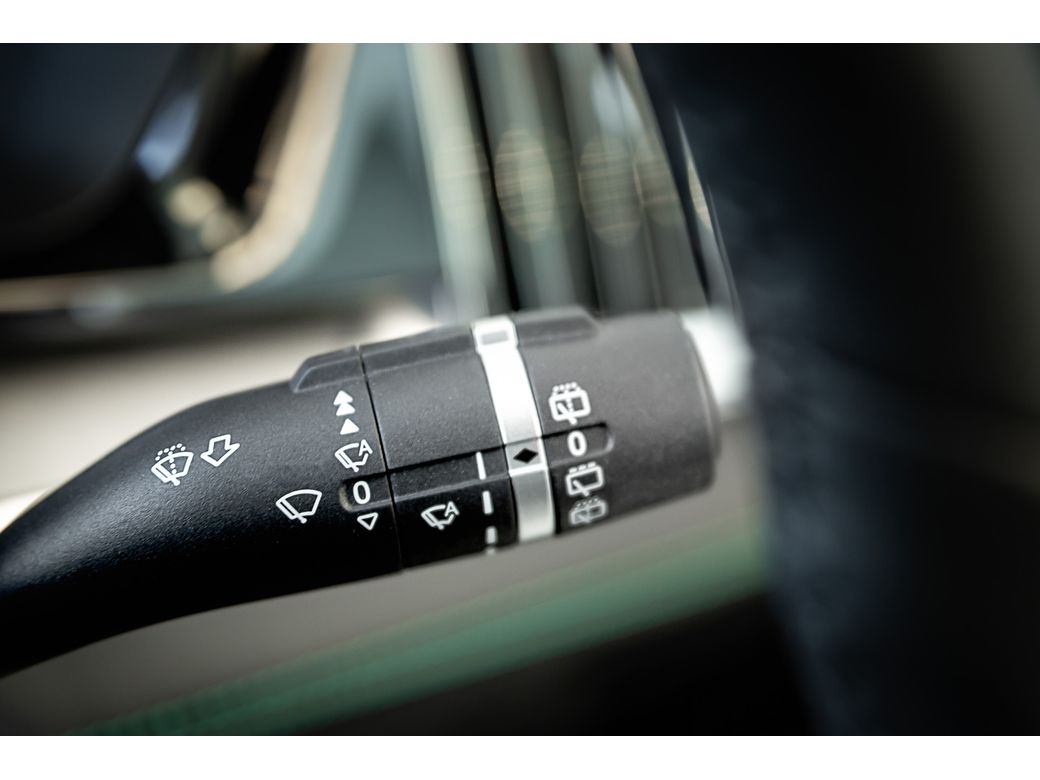 2025 BYD Seal U