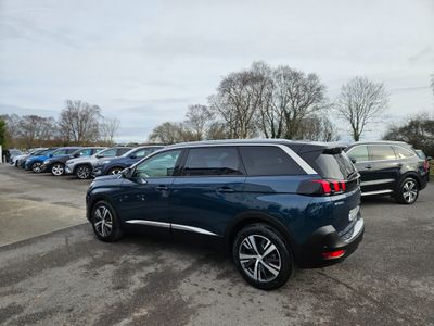 2023 Peugeot 5008