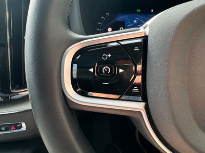 2025 Volvo XC60