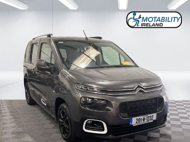 vehicle for sale from Motability Ireland Limited