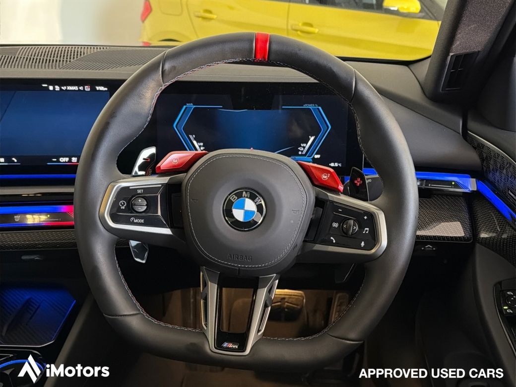 2025 BMW M5
