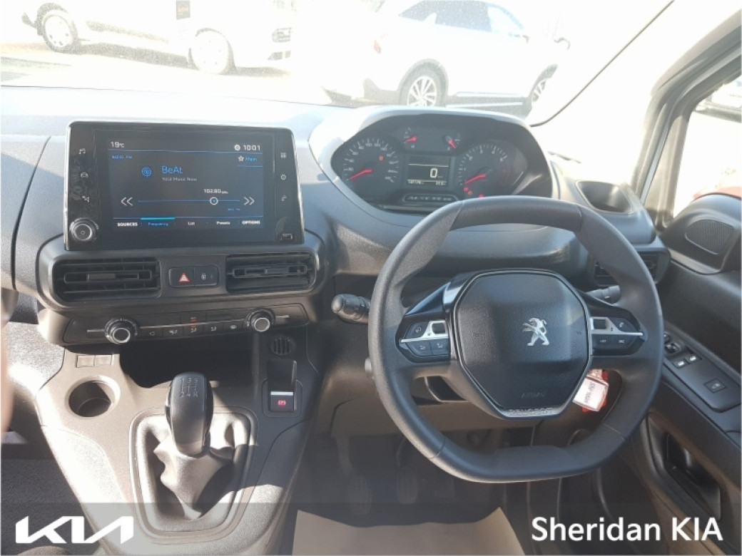 2021 Peugeot Partner