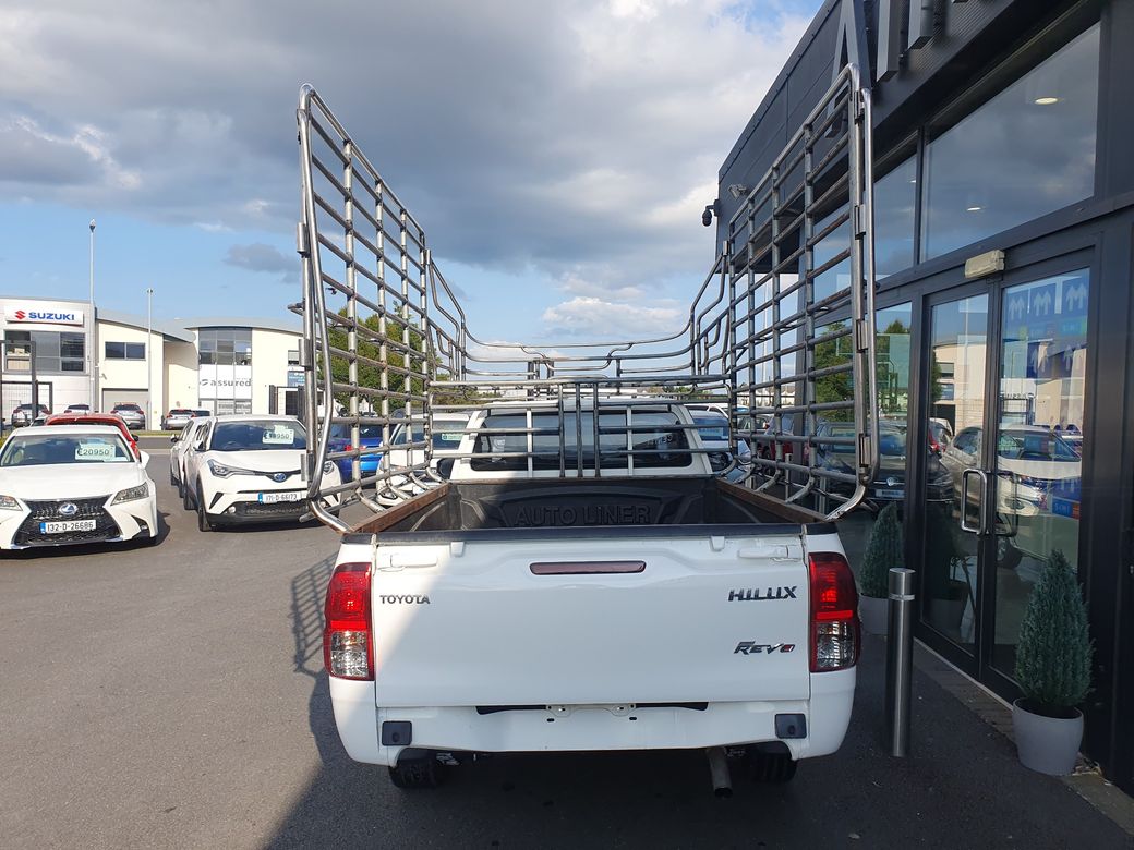 2023 Toyota Hilux