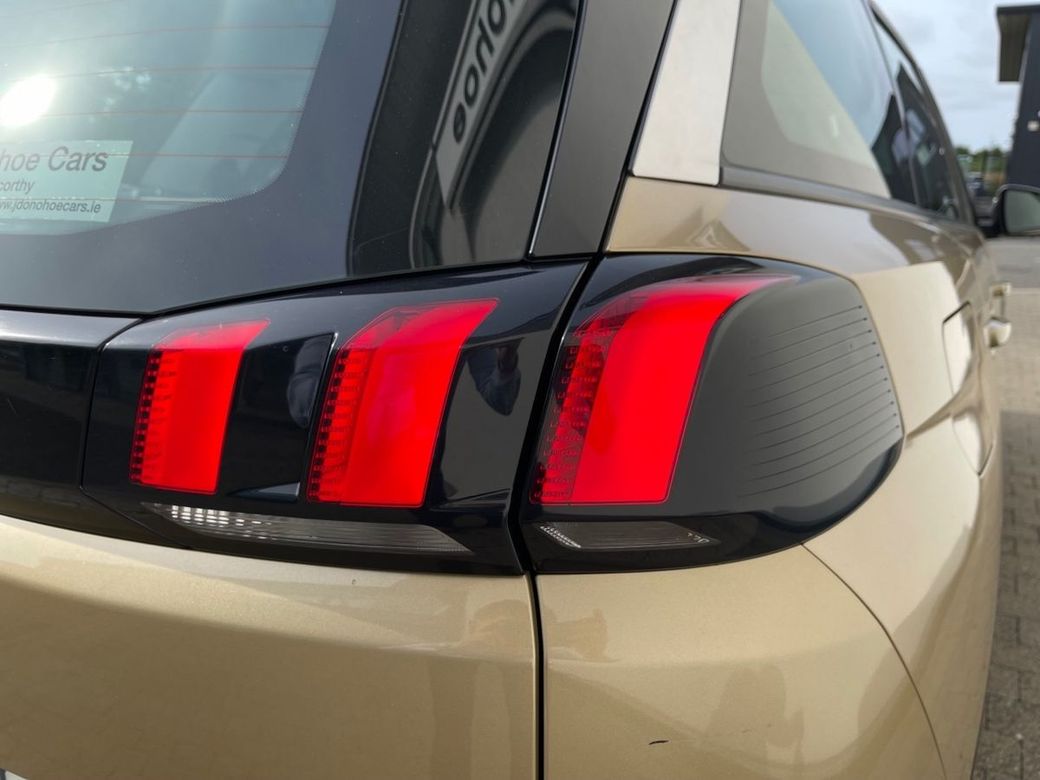 2018 Peugeot 5008