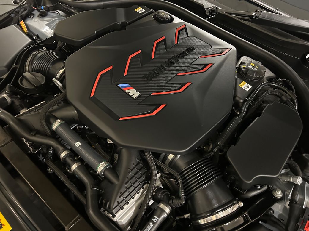 2025 BMW M5