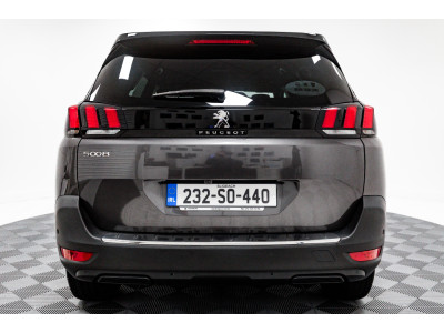 2023 Peugeot 5008