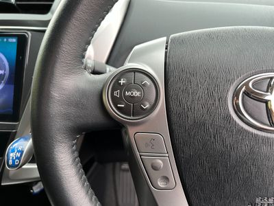 2019 Toyota Prius Alpha