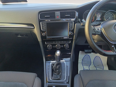 2014 Volkswagen Golf