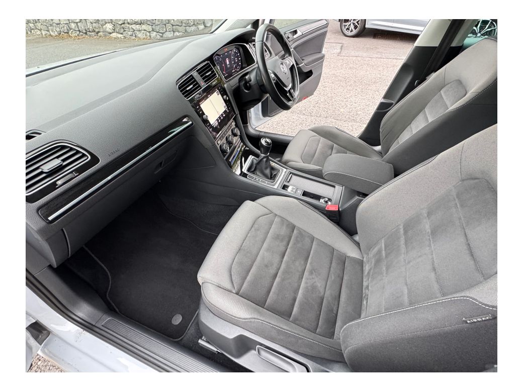 2017 Volkswagen Golf