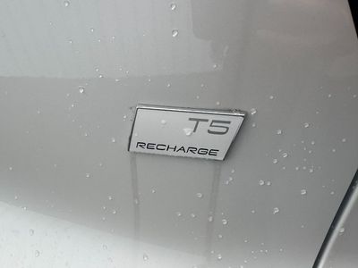2022 Volvo XC40