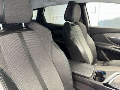 2021 Peugeot 3008