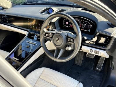 2025 Porsche Panamera