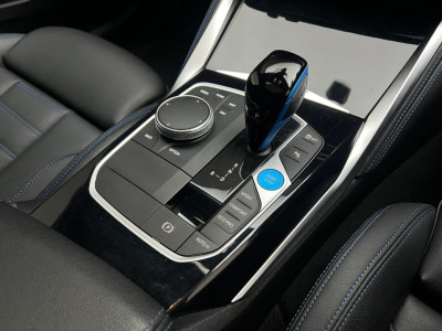 2022 BMW i4