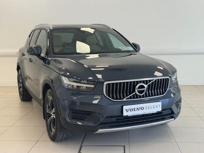 2022 Volvo XC40
