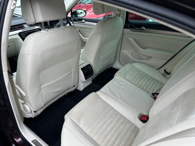 2017 Volkswagen Passat