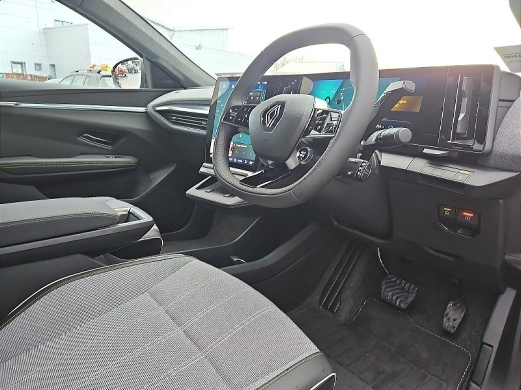 2026 Renault Scenic