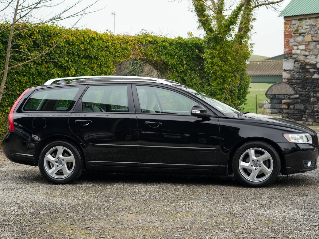 2012 Volvo V50