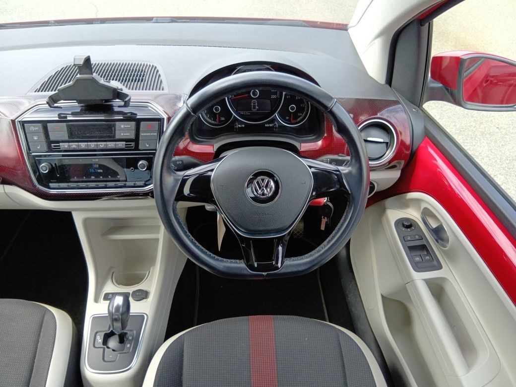 2018 Volkswagen up!