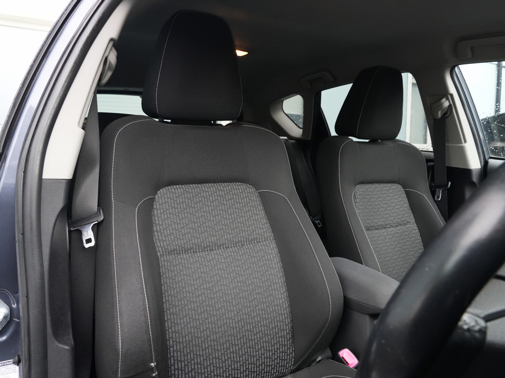 2014 Toyota Auris