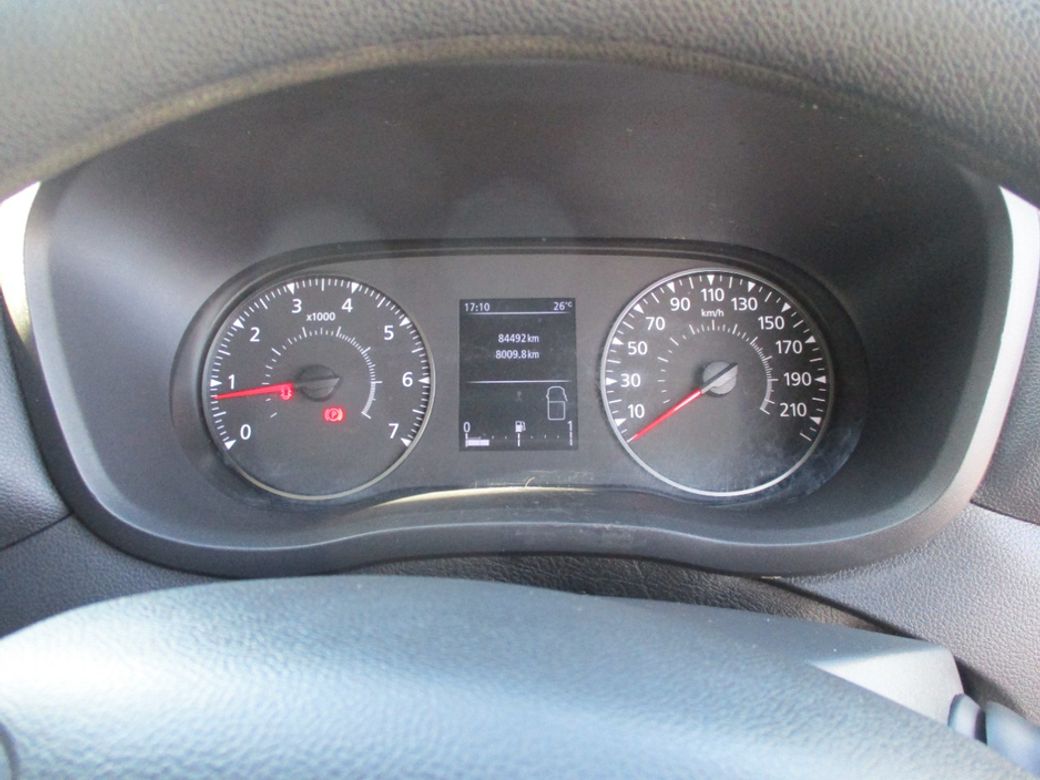 2023 Nissan Interstar