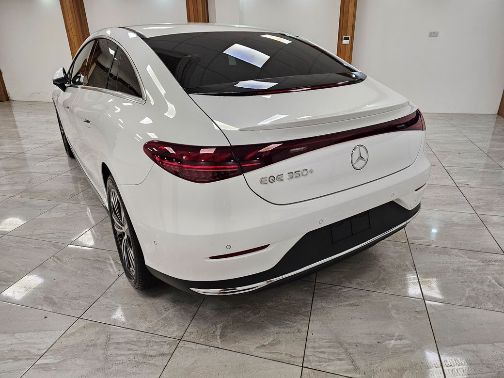 2025 Mercedes-Benz EQE