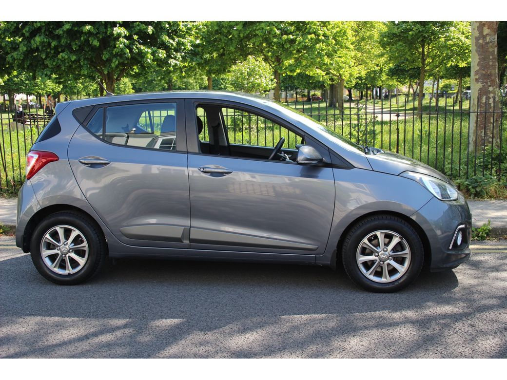 2016 Hyundai i10