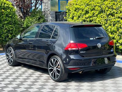 2016 Volkswagen Golf
