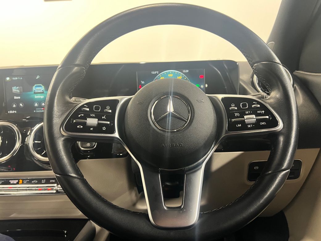 2020 Mercedes-Benz GLA Class